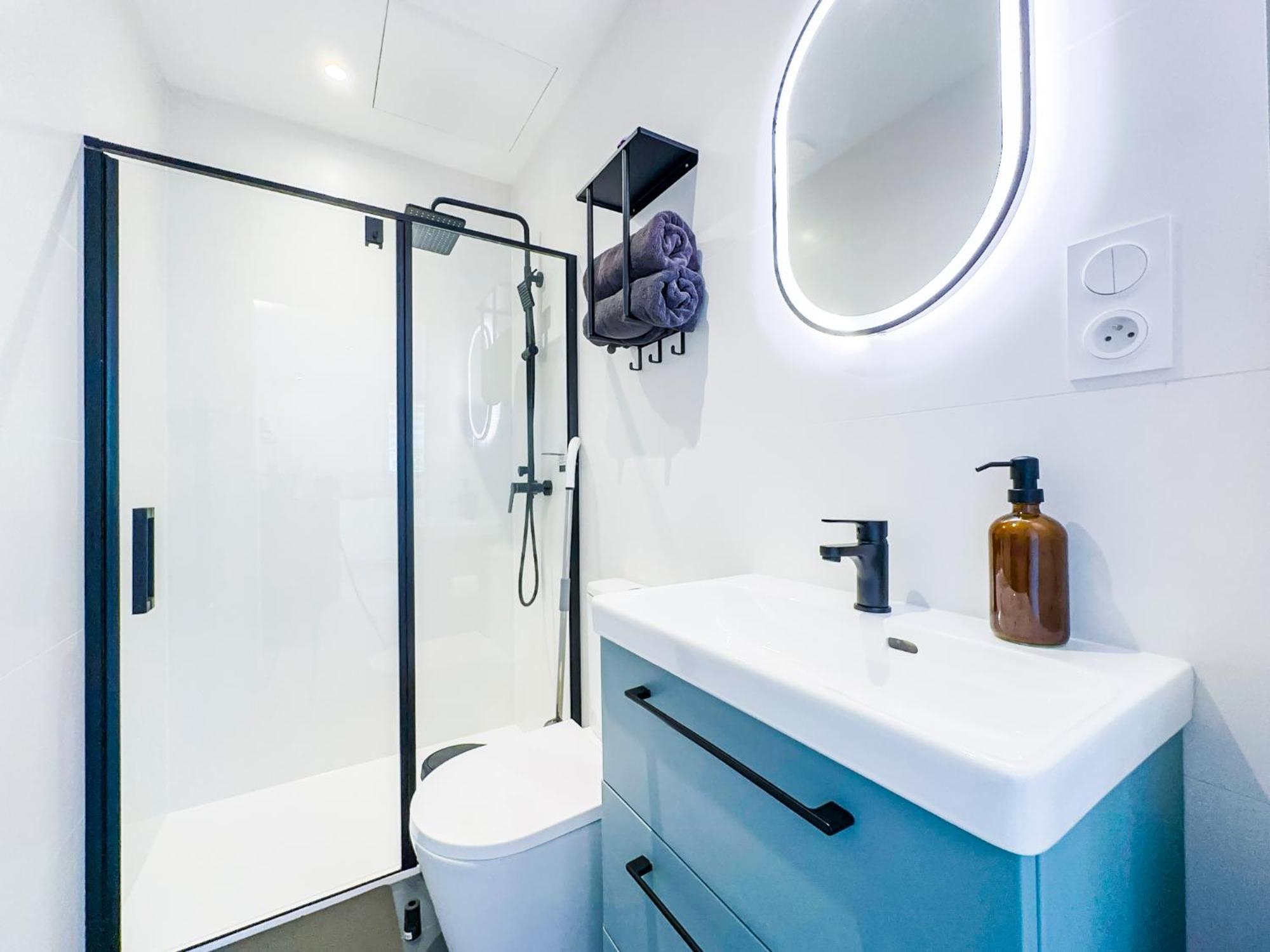 Serenity Suite Vénissieux Extérieur photo